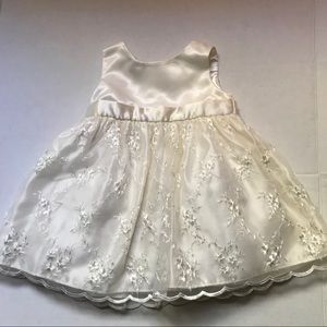 Cinderella brand toddler dress. 12 month.